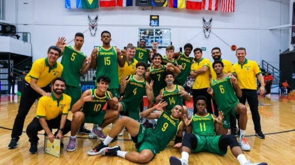 Notícias  Brasil decola no ranking mundial de base masculino, entrando no  top 12 FIBA