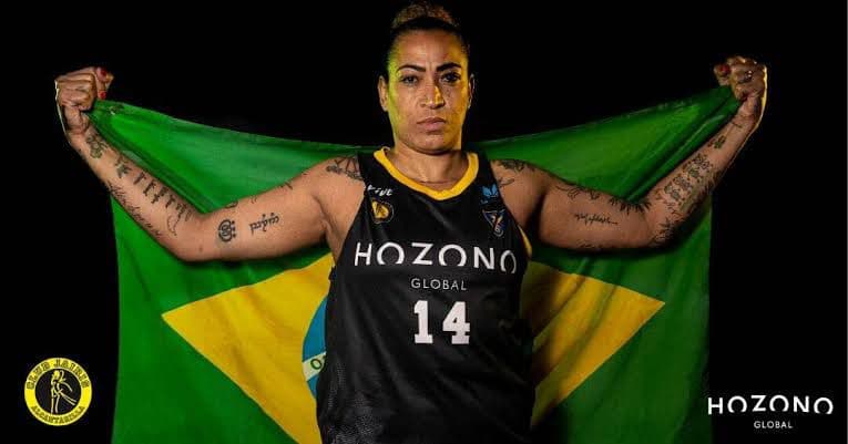 Érika se despede do basquete europeu