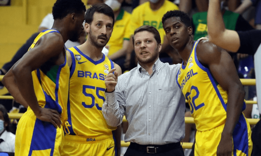Brasil mantém escrita de classificação à Copa do Mundo de basquete