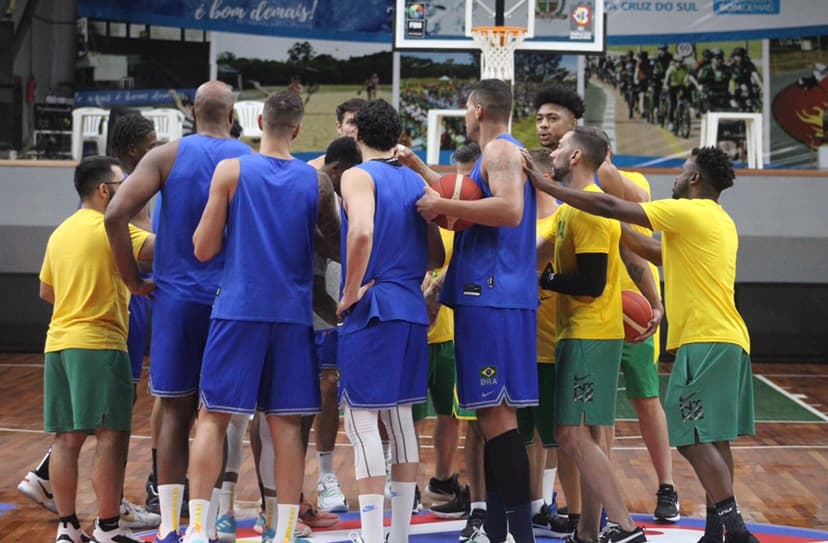 Seleção Brasileira de Basquete faz primeiro treino em Santa Cruz do Sul