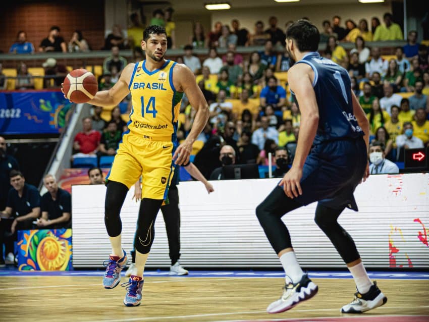 Brasil vence Uruguai e chega as quartas de final invicto na AmeriCup em Recife