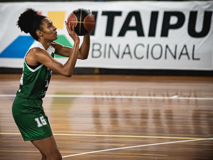 Foz Basquete avança e garante vaga no Final Four do Brasileiro Feminino sub-23