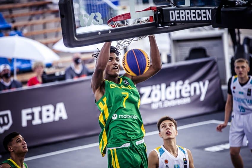 Com um atleta a menos, Brasil é superado pelo Cazaquistão e deixa Copa do Mundo 3x3 sub-18