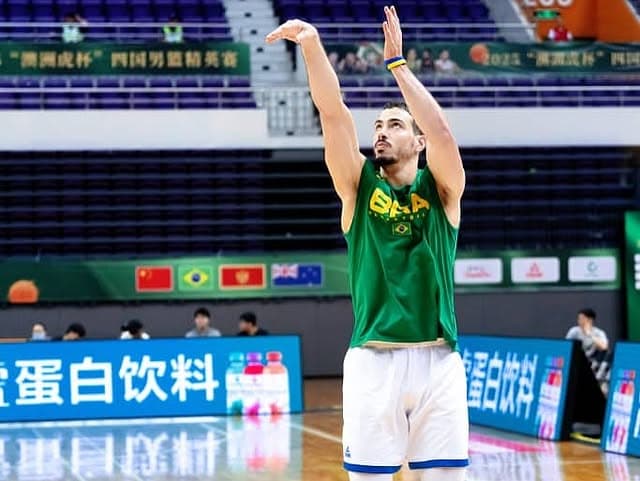 Daniel Von Haydin substitui Reynan na convocação da Seleção Masculina para as Eliminatórias da Copa