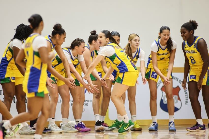 Brasil vence Equador e garante vaga na semifinal do Sul-americano Sub-17