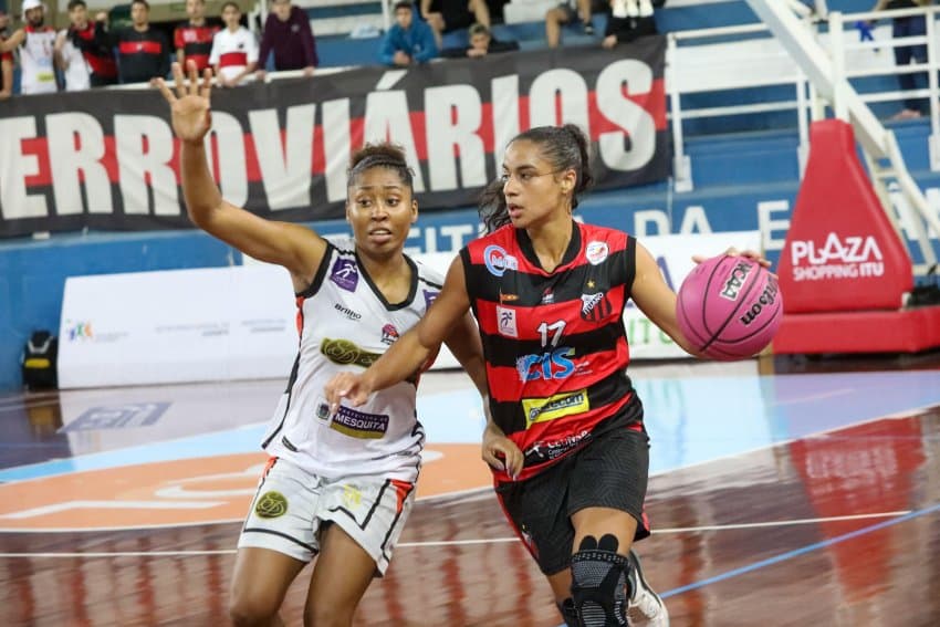 Cacá, Joice e Mari Dias combinam 58 pontos e Ituano Basquete derrota Sodiê Doces/Mesquita/LSB no interior paulista