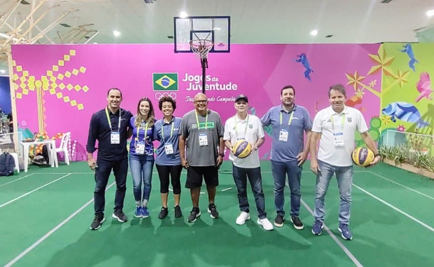 Departamento de 3x3 da CBB se encontra com presidente do COB no lançamento dos Jogos da Juventude