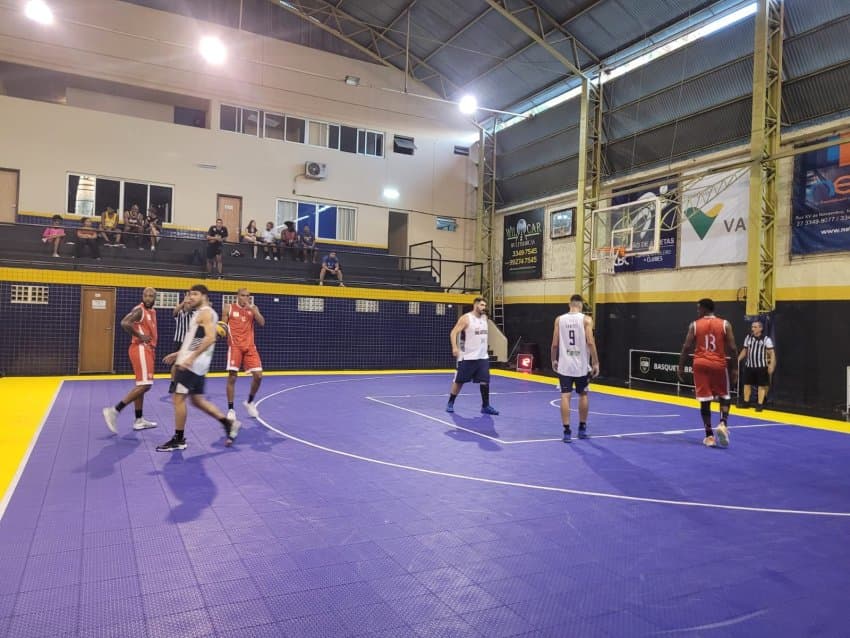 CBI 3x3 adulto começa com tudo em Vila Velha
