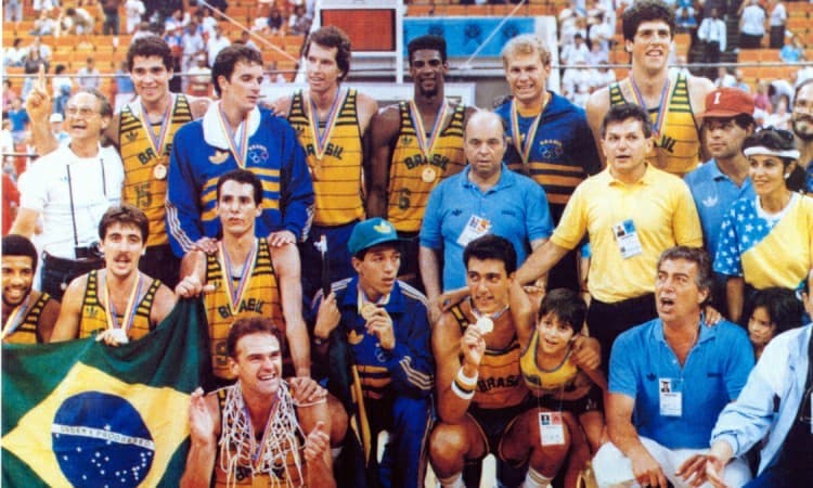 Há 31 anos, Seleção Masculina batia os EUA e conquistava o Ouro no Pan de Indianápolis  