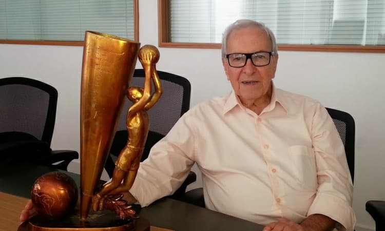 Basquete brasileiro perde Édio Alves, aos 88 anos