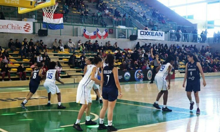 Brasil derrota o Paraguai na estreia do Sul-Americano Sub-15 Feminino
