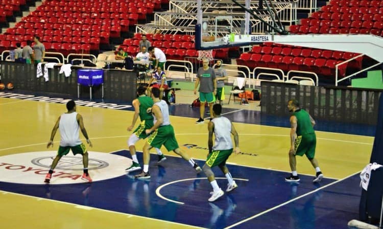 Com a vaga assegurada na China, Seleção Brasileira faz seu primeiro treino em Santo Domingo