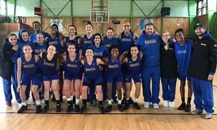 Seleção Brasileira enfrenta o Paraguai na estreia do Campeonato Sul-Americano Sub-15 Feminino