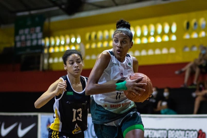 Cria da Mangueira, Brenda Bleidão é destaque na primeira conferência do Brasileirão feminino