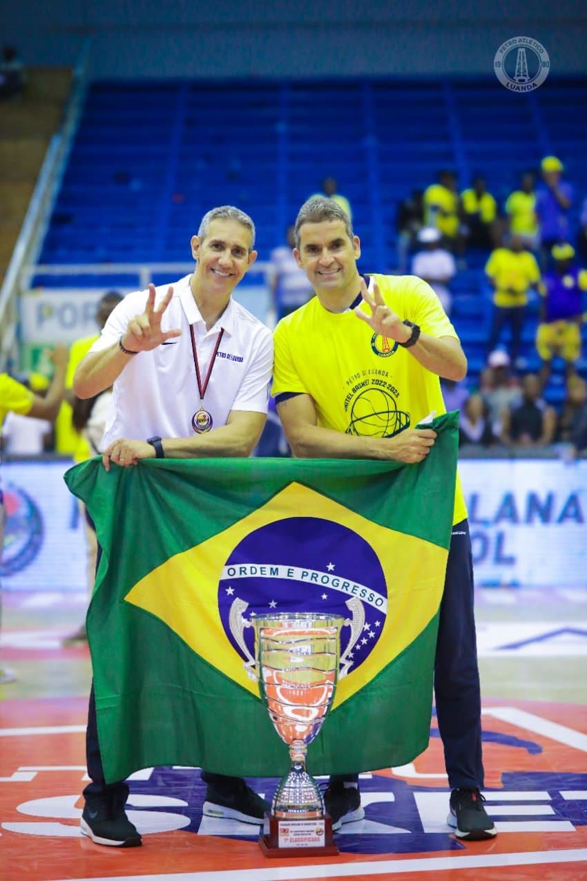 José Neto vence seu terceiro título nacional em Angola com o Petro