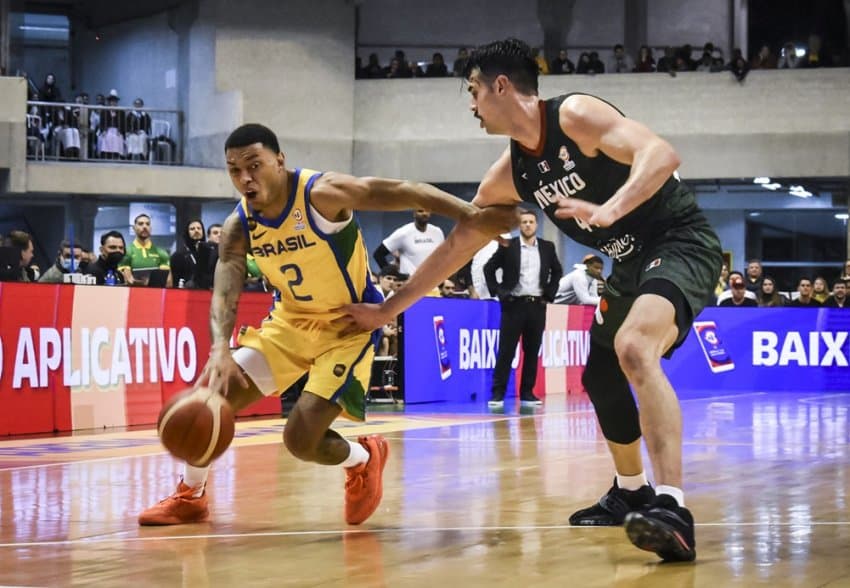 Brasil cai diante do México encerrando primeira janela da segunda fase das Eliminatórias da Copa do Mundo