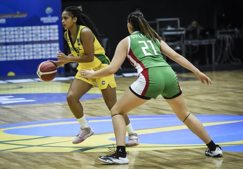 Brasil vence México e avança às quartas de final da AmeriCup 18 feminina