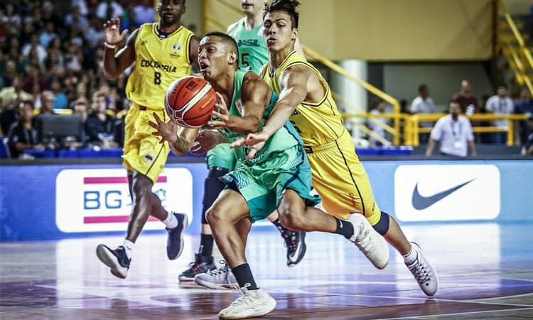 Yago aparece em lista da FIBA com 21 destaques das classificatórias para a Copa do Mundo