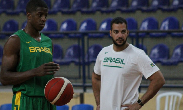 Seleção Brasileira – Liga Nacional de Basquete